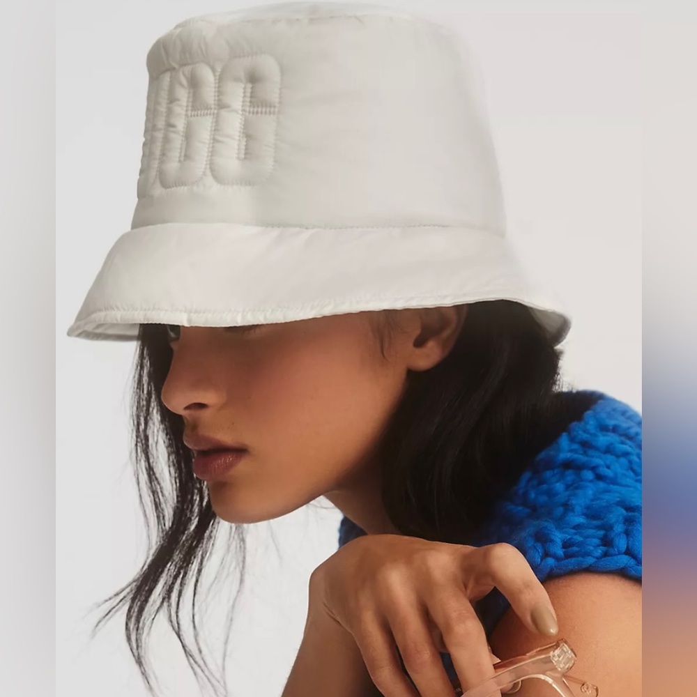 UGG Logo Quilted Bucket Hat